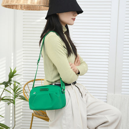 Pleated Oxford Cloth Shoulder Messenger Phone Bag
