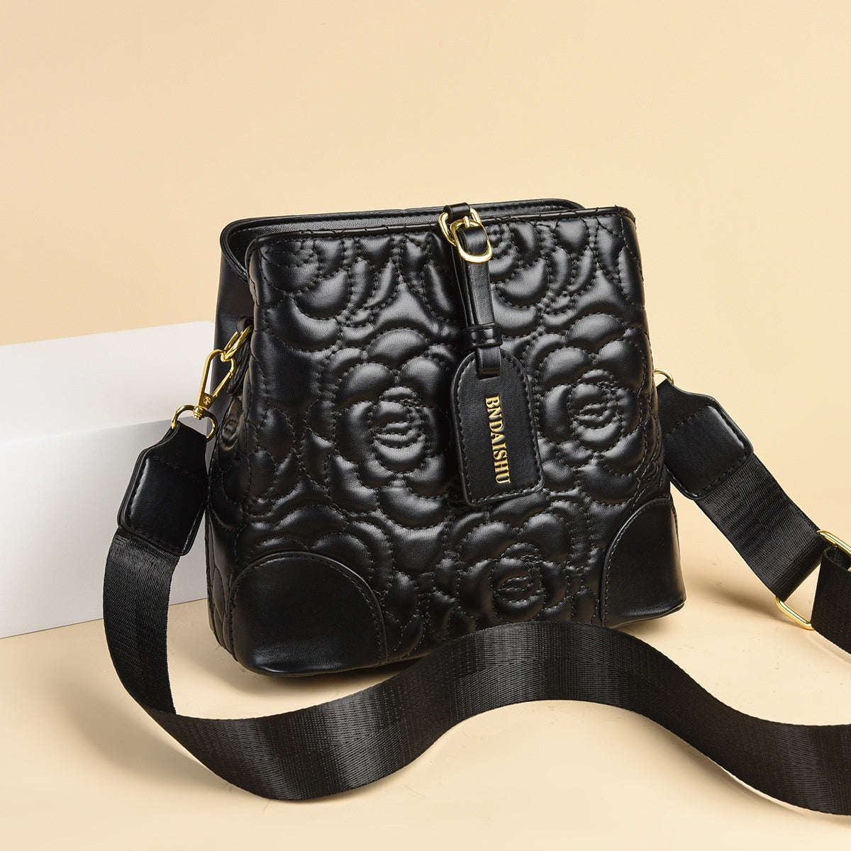 Large Capacity Women's Shoulder Messenger Bag