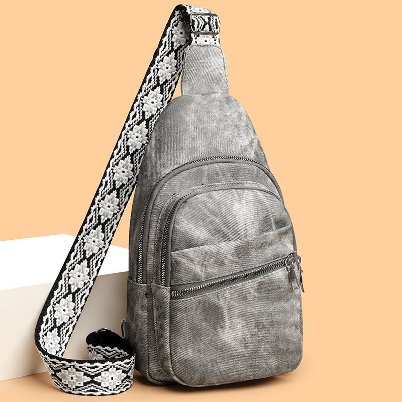 Trendy Wild Commuter Women's Simple Large-capacity Crossbody Bag